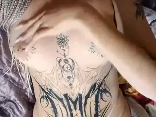 EdaGloss's Live Sex Cam Show