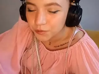 EdaGloss's Live Sex Cam Show