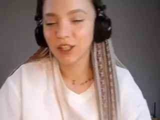 EdaGloss's Live Sex Cam Show