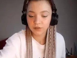EdaGloss's Live Sex Cam Show