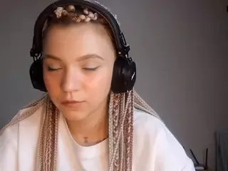 EdaGloss's Live Sex Cam Show