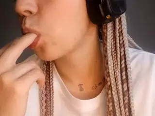 EdaGloss's Live Sex Cam Show