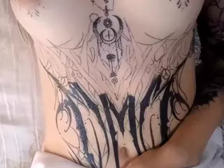 EdaGloss's Live Sex Cam Show