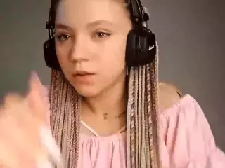 EdaGloss's Live Sex Cam Show