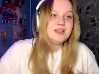 FalineBellas's Live Sex Cam Show