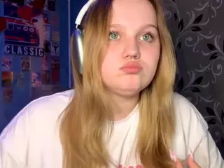FalineBellas's Live Sex Cam Show