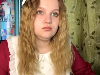 FalineBellas's Live Sex Cam Show