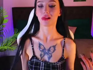 holly-berryy's Live Sex Cam Show