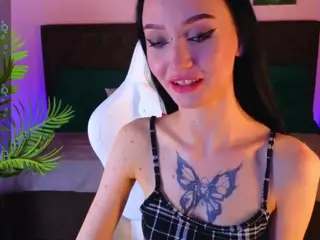 holly-berryy's Live Sex Cam Show