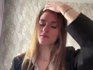 LynneCaudle's Live Sex Cam Show