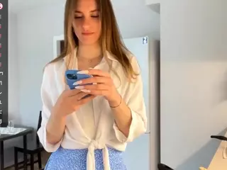 LynneCaudle's Live Sex Cam Show