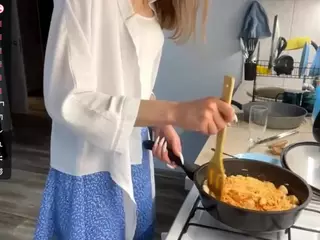 LynneCaudle's Live Sex Cam Show