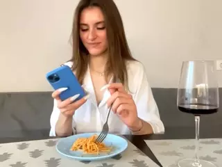LynneCaudle's Live Sex Cam Show