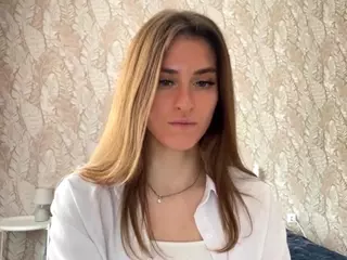 LynneCaudle's Live Sex Cam Show