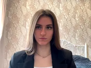 LynneCaudle's Live Sex Cam Show