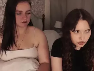 MaeGrayer's Live Sex Cam Show