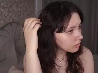 MaeGrayer's Live Sex Cam Show