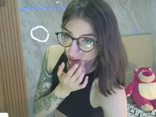megann-adamss's Live Sex Cam Show
