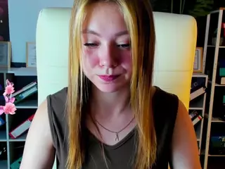meow-mellie's Live Sex Cam Show