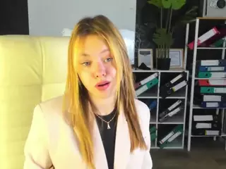 meow-mellie's Live Sex Cam Show