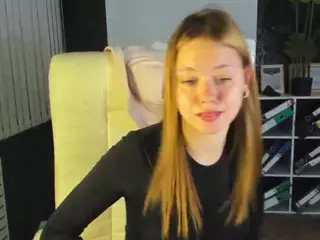 meow-mellie's Live Sex Cam Show