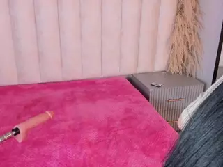Nicolleroses's Live Sex Cam Show