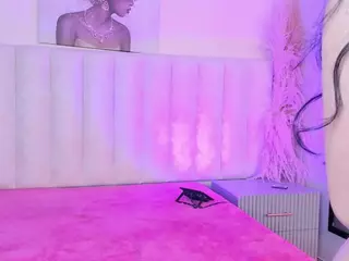 Nicolleroses's Live Sex Cam Show