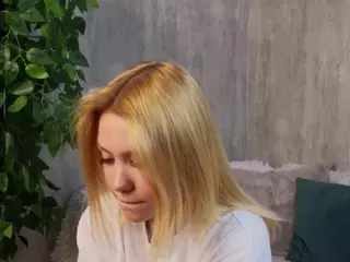 Nika's Live Sex Cam Show