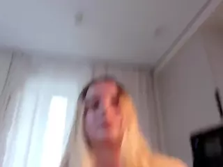 WillaAcors's Live Sex Cam Show