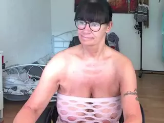 Illymaus's Live Sex Cam Show