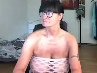 Illymaus's Live Sex Cam Show
