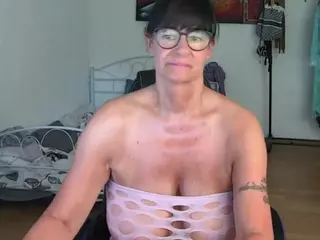 Illymaus's Live Sex Cam Show