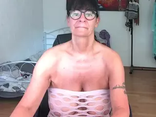 Illymaus's Live Sex Cam Show