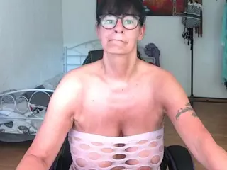Illymaus's Live Sex Cam Show