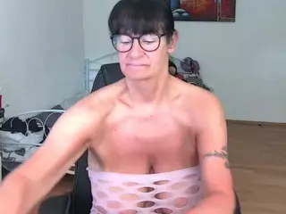 Illymaus's Live Sex Cam Show