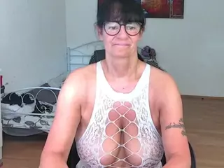Illymaus's Live Sex Cam Show