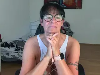 Illymaus's Live Sex Cam Show