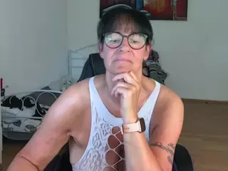Illymaus's Live Sex Cam Show