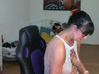 Illymaus's Live Sex Cam Show