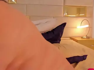 juliet-sofia's Live Sex Cam Show