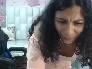 lupita21-s's Live Sex Cam Show
