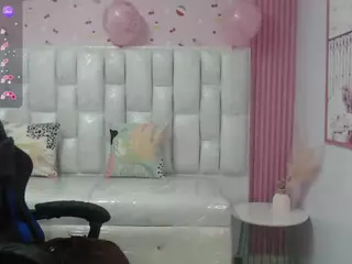lupita21-s's Live Sex Cam Show