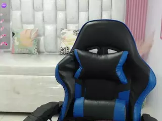 lupita21-s's Live Sex Cam Show
