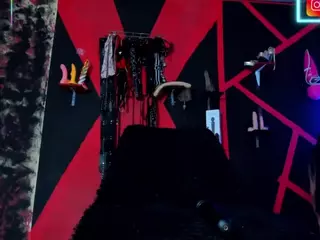 MalXTTSS's Live Sex Cam Show