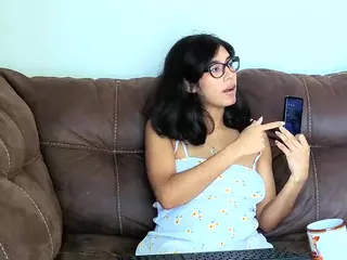 raquellpetti's Live Sex Cam Show