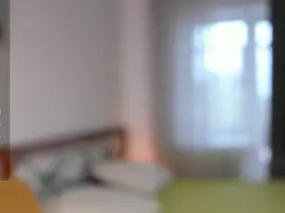 SynneHaymore's Live Sex Cam Show