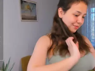 SynneHaymore's Live Sex Cam Show