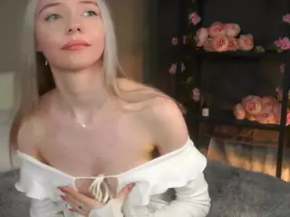 WiloneHewson's Live Sex Cam Show