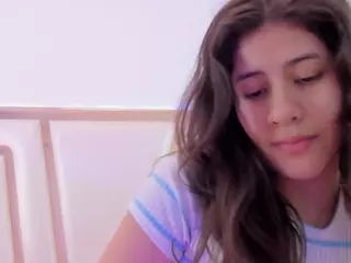 Miaqueen021's Live Sex Cam Show