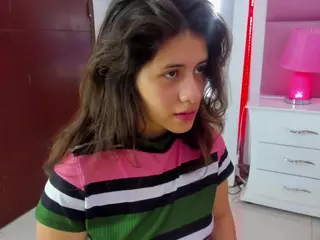 Miaqueen021's Live Sex Cam Show